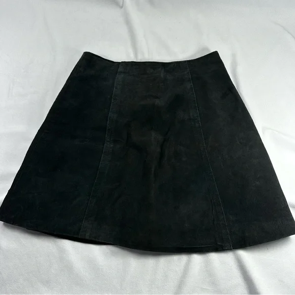 Express Leather Mini Skirt A-Line Button Fly Mid Rise Lined Black Biker Gothic - Picture 7 of 9